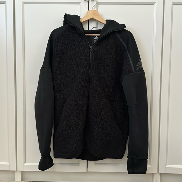 adidas Other - Adidas Black Zip Jacker with Hood and pockets